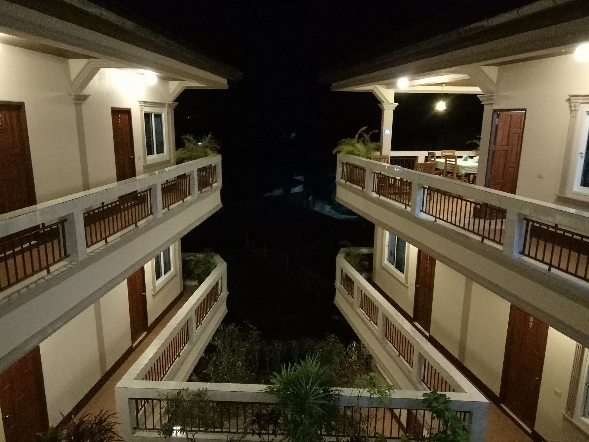 Hotel Happy House At Maesalong Chiang Rai Exterior foto