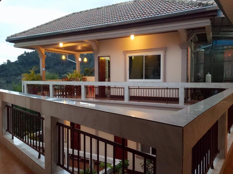 Hotel Happy House At Maesalong Chiang Rai Exterior foto